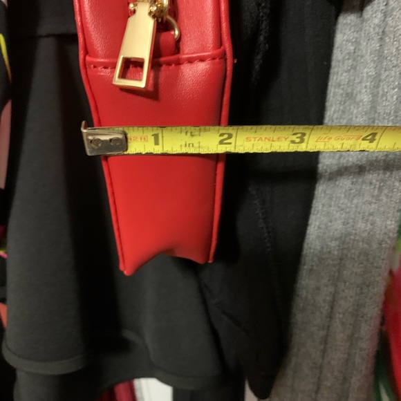 Red heart shaped shoulder bag small - Picture 5 of 5